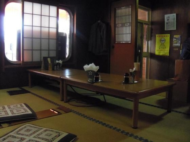 大正な店内_洋食の店南海