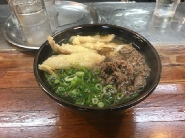 肉ごぼ天うどん_うどん平