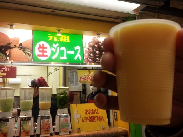 ジュース_阪神梅田駅ジューススタンド