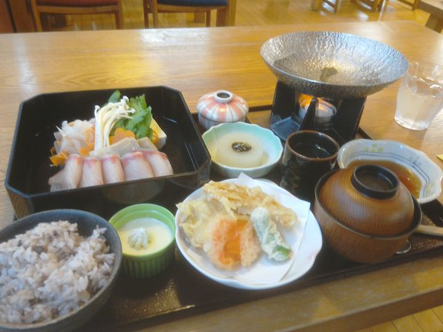 ブリしゃぶ_養老温泉ゆせんの里ホテルなでしこ