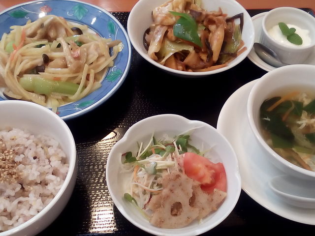 日替わりランチ800円_中国家庭料理 天天 九州大学伊都キャンパス店