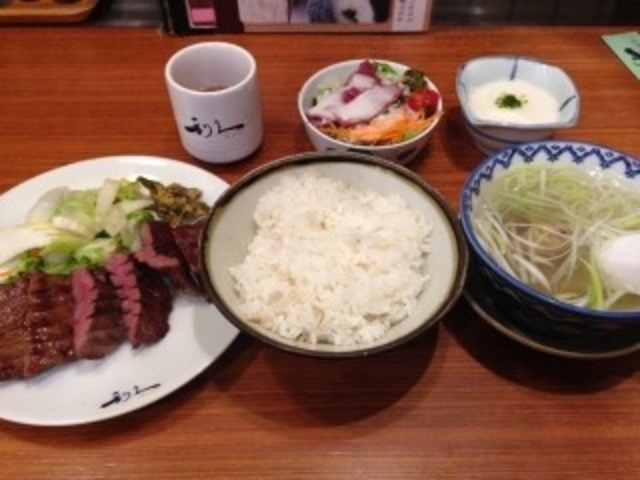 牛タン定食!_牛たん炭焼 利久 イオンモール幕張新都心店