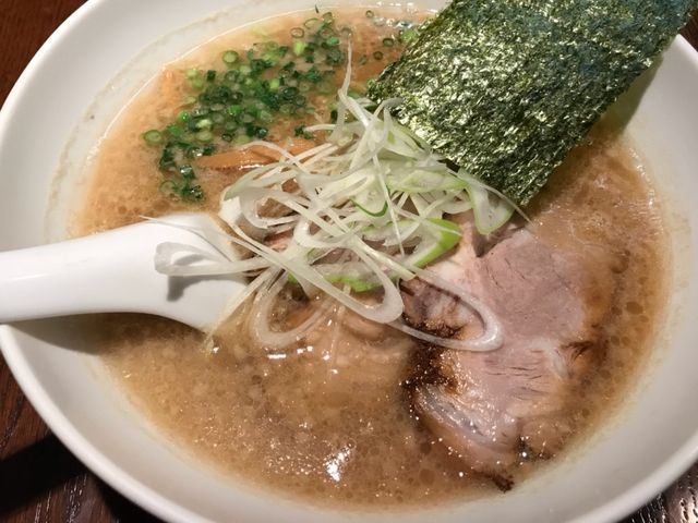 しょうゆラーメン_らーめんてつや千歳鶴ミュージアム店