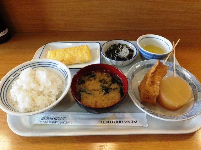 冬メニューの関東煮がおいしいです。_奈良針テラス食堂