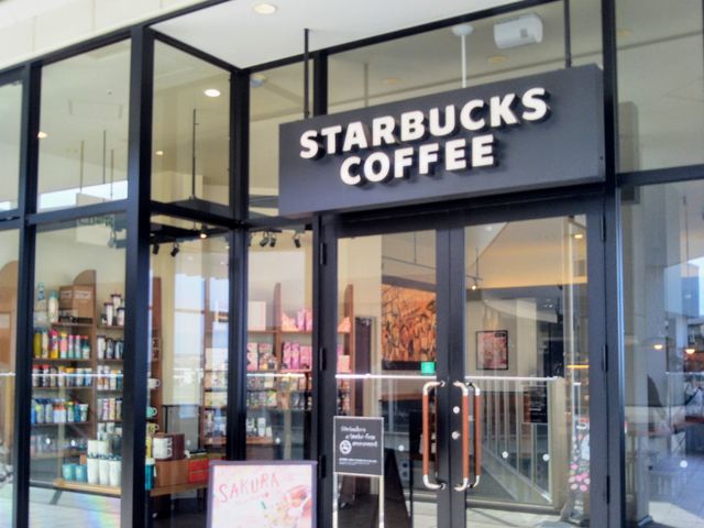 スターバックス・コーヒー越谷レイクタウン アウトレット店_スターバックス・コーヒー 越谷レイクタウン アウトレット店