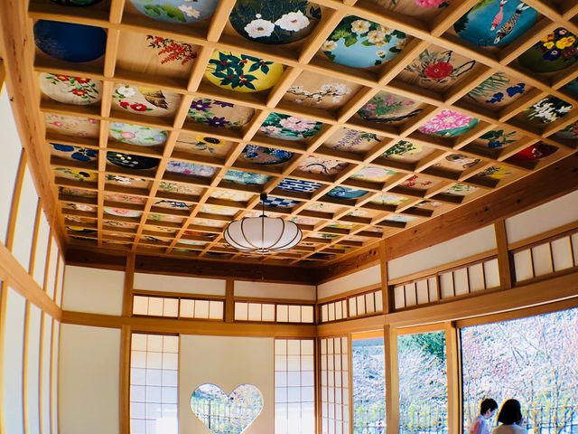 別館の方、全体的にすごく華やか^o^_正寿院