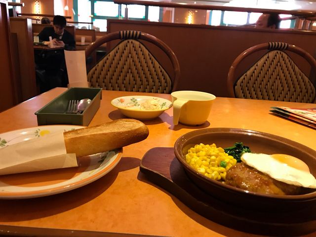 ランチ_サイゼリヤ 昭和通り天神リクルートビル店