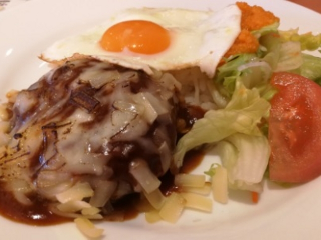 この日はロコモコを選びました_デニーズ名古屋東新町店