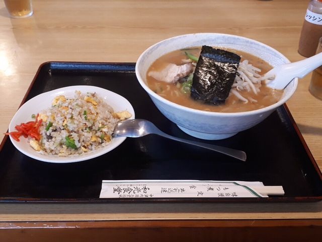 味噌ラーメンと半チャーハンセット_和光食堂