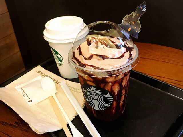 夫はチョコの甘そうなやつを注文していました_スターバックスコーヒー橿原中和幹線店