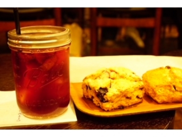 ノンアルコールサングリアとスコーン_THE CITY BAKERY グランフロント大阪