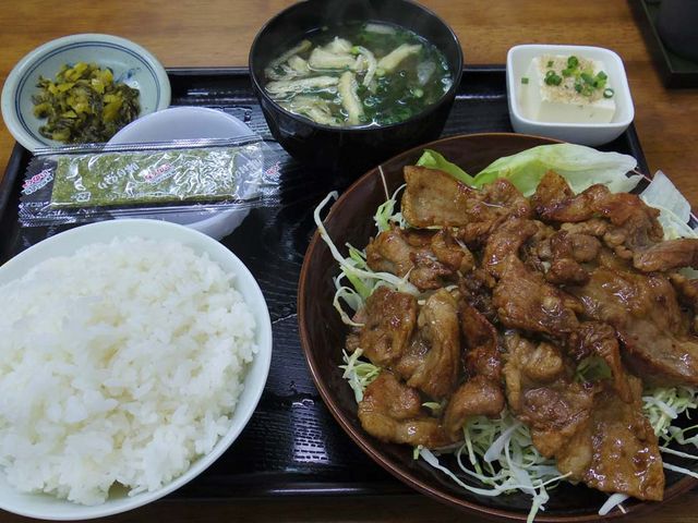 豚肉しょうが焼き定食_龍昌