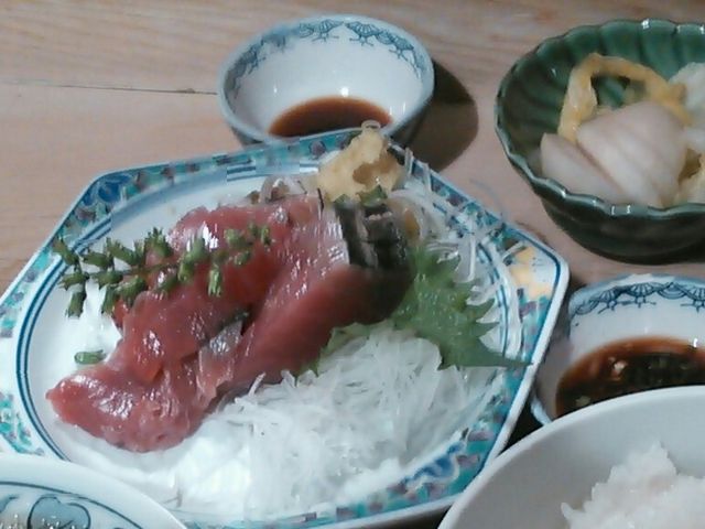 新鮮なお刺身_三州屋 八重洲店