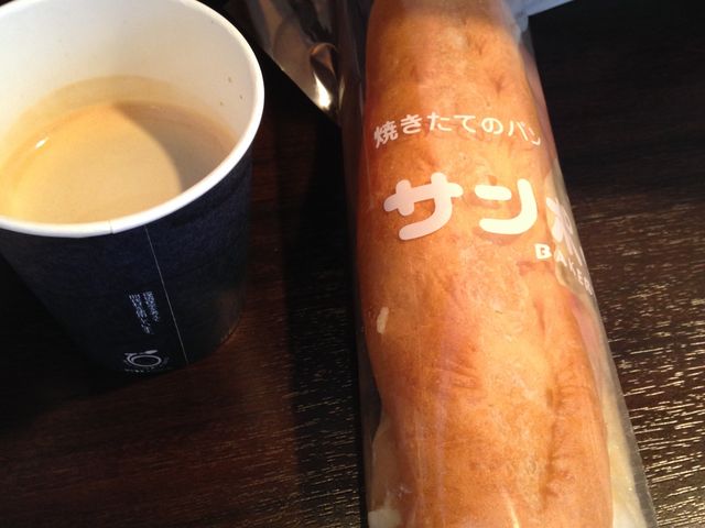 イートイン席にて_サンポッポ