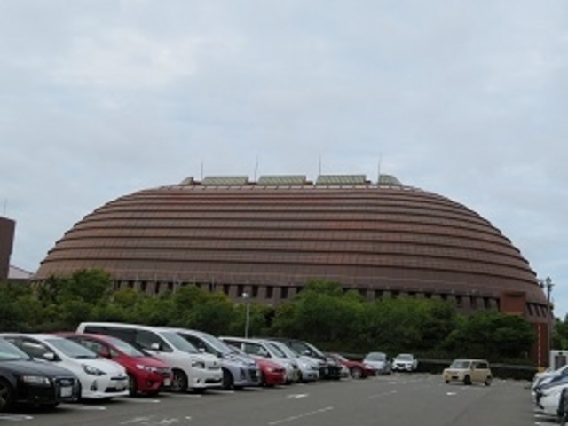 ポートアイランドホール(ワールド記念ホール)_ポートアイランドホール(ワールド記念ホール)