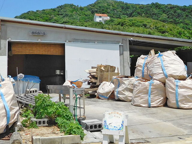 ちいさな工場_与那国海塩