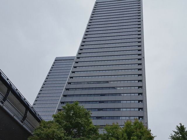 雨空とTWIN21
_TWIN21