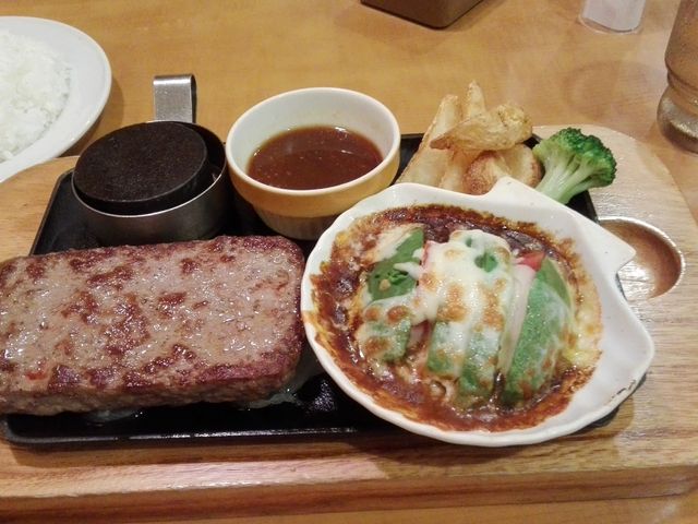 ペレットで焼くタイプ。もう少しボリュームがほしい。_ココス芝山店