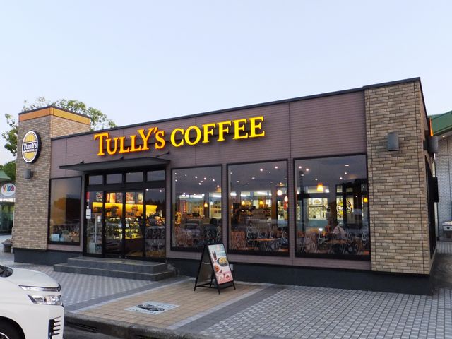 なかなかアメリカンな店舗外観_タリーズコーヒー上郷サービスエリア(SA)下り店