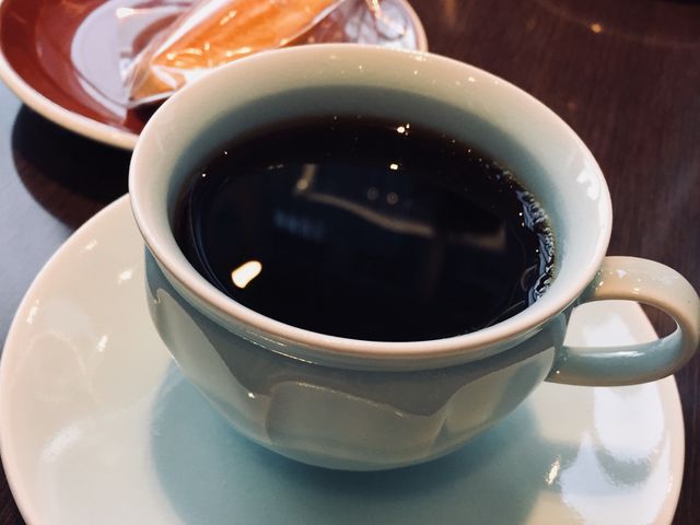 器の色もステキです_徳光珈琲 大通店