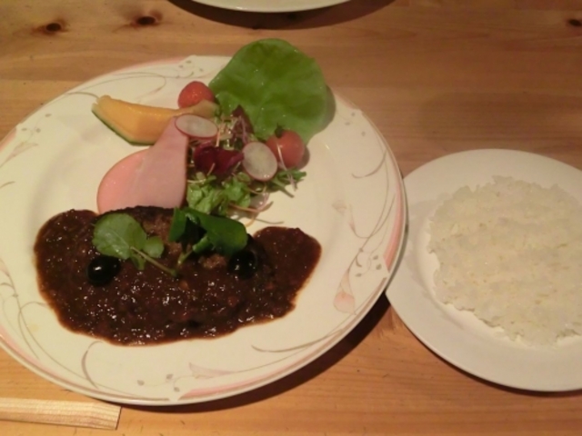 ハンバーグステーキ_わだきん