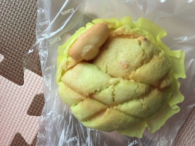可愛い_焼き立てのパンの店 カワ 狐島店