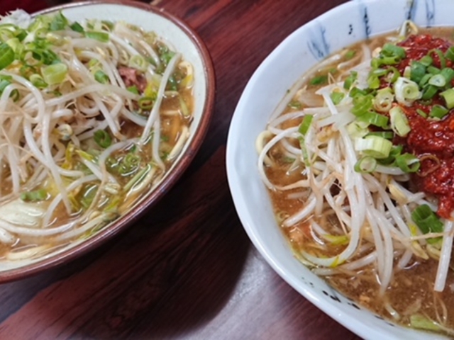 味噌そばとピリ辛味噌そば_キミ食堂