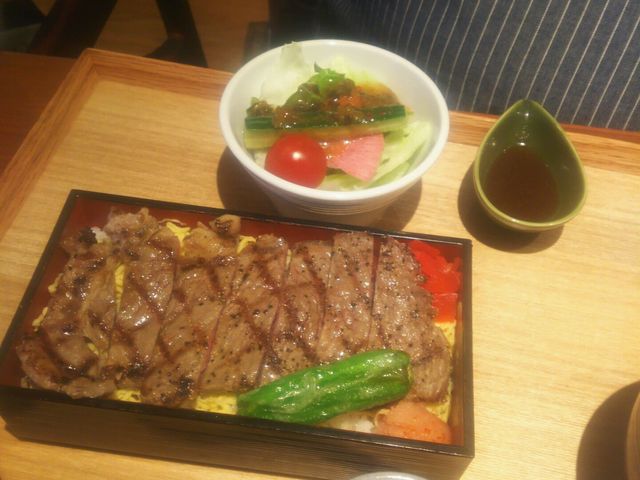 ステーキ_うまや キャナルシティ店