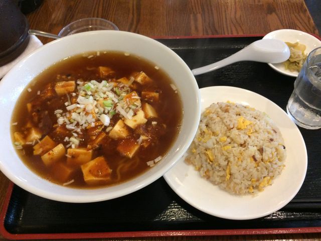 麻婆麺&半チャーハンセット_百味菜館