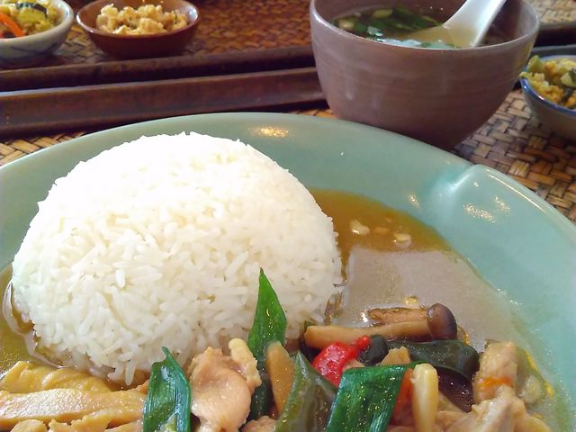 こちら、ランチセット。
千円以下_CHANG−NOI