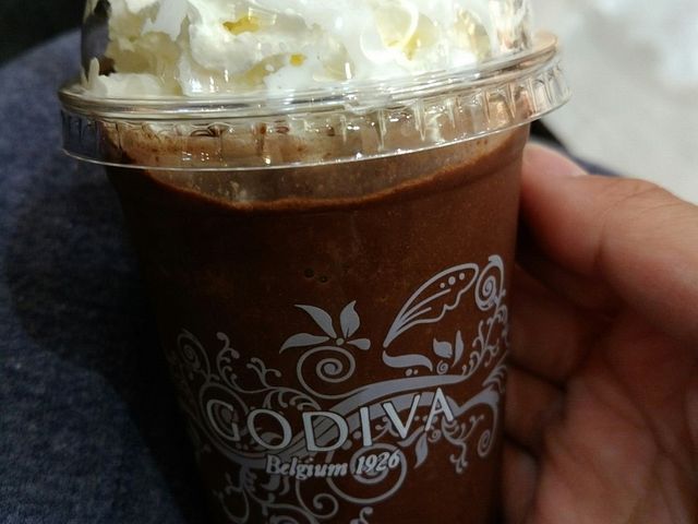 GODIVA アクアシティお台場店