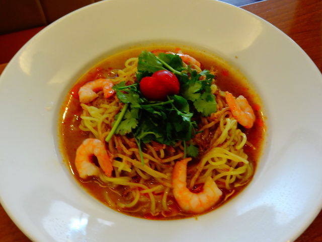 トムヤムクン冷やし麺_ココス南町田店