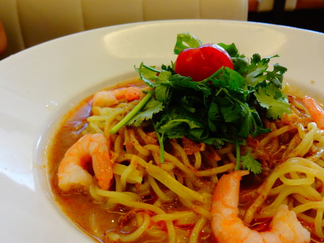 トムヤムクン冷やし麺_ココス扇店