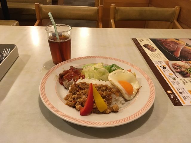 ダパオライスとアイスティー♪_ジョイフル呉駅前店