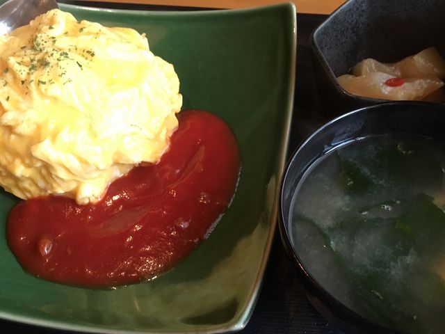 オムライス_やおちゅう