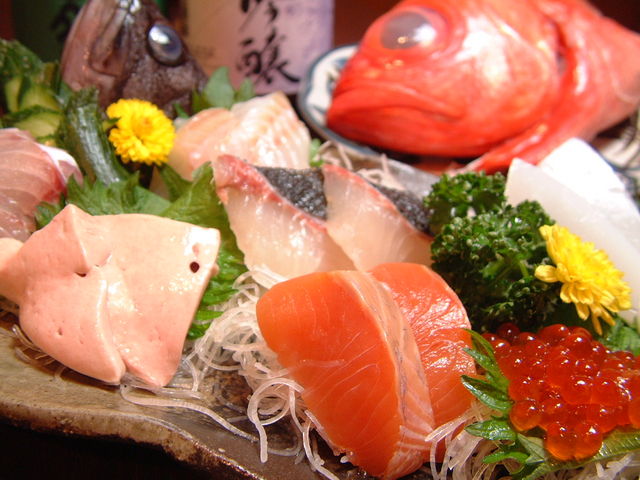 お任せ刺身2人前1280円からでした_割烹 薄(すすき)