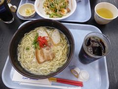すずめめだかさんの空港食堂への投稿写真1