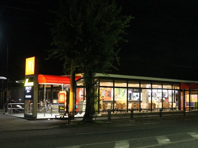 新青梅街道沿い(新宿方面側)です。_日本マクドナルド新青梅田無店
