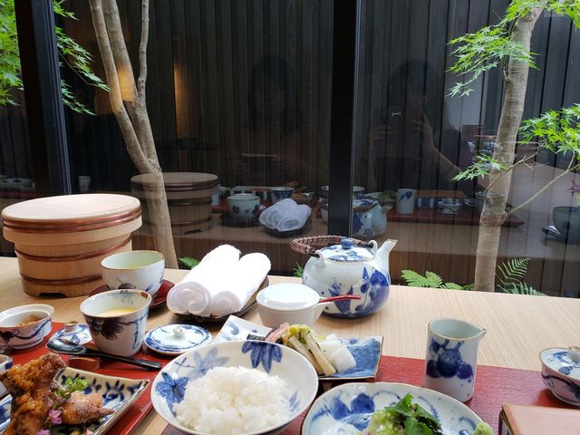 1Fカウンター席_鯛匠 HANANA