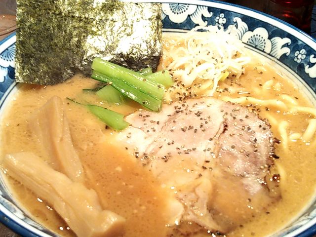 らーめんの例_ラーメン 雷鳥