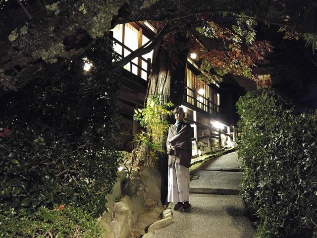 新旧の宿泊施設が建っている_こんぴら温泉郷 琴平花壇