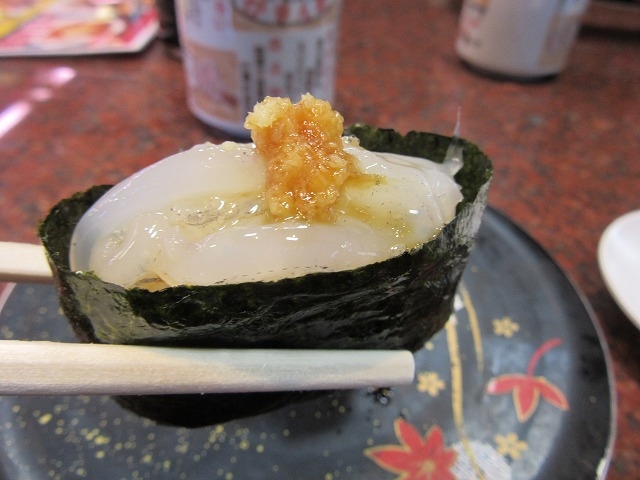 霞ケ浦産白魚の軍艦_回転すしまるくに 河和田店
