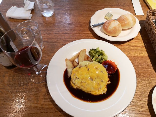 僕のハンバーグ&ワイン_西洋料理どんぐり