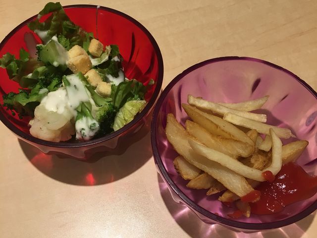 サラダ_Mama's Kitchen イオンレイクタウン店