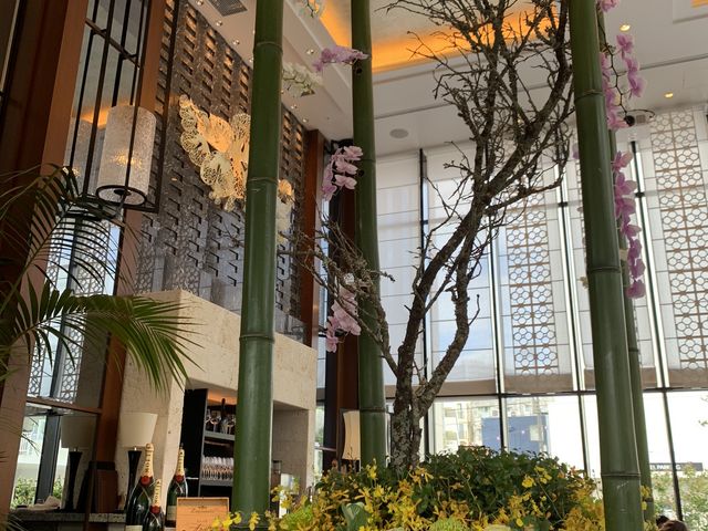 新年のお花_the lounge/ハイアットリージェンシー 那覇 沖縄
