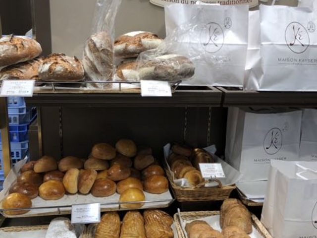 店内_MAISON KAYSER 西武池袋店