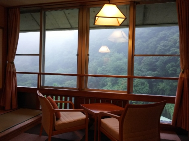 和室(本館)の部屋からの眺めです。_一の坊