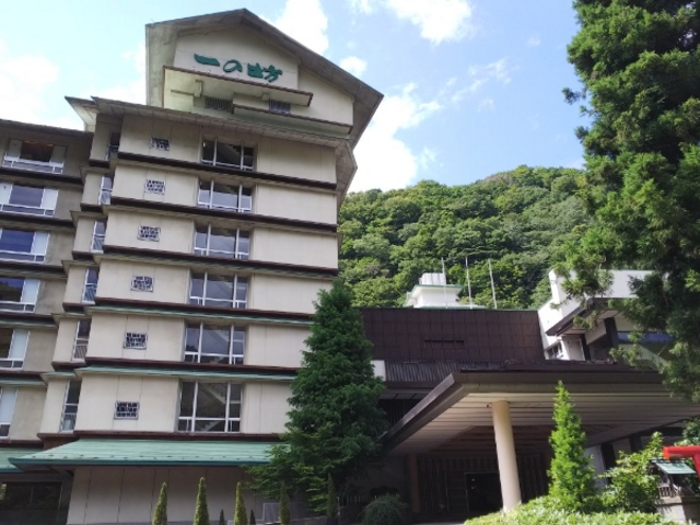 団体のお客様も迎え入れる事が出来る大型旅館でした。_一の坊