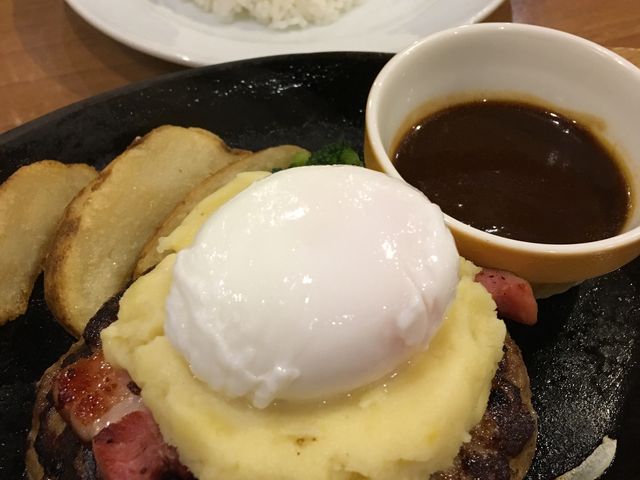 デミたまハンバーグが美味しかった☆_ココス栗東店