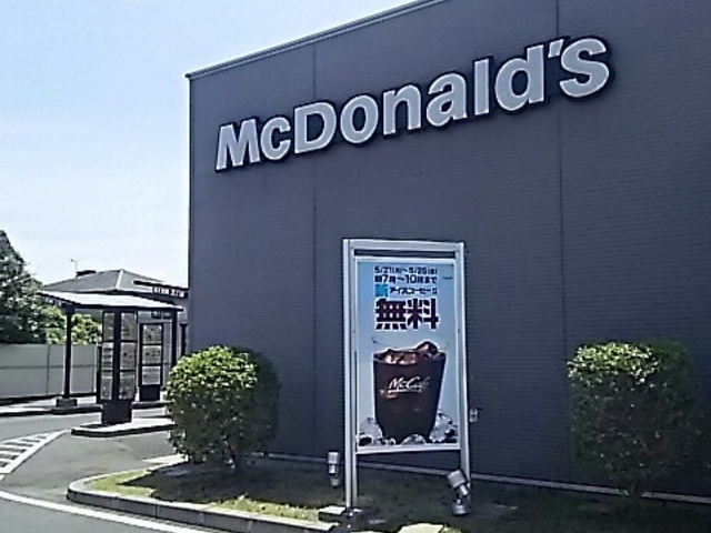 ドライブスルー_マクドナルド4号線宇都宮泉が丘店(McDonald’s)